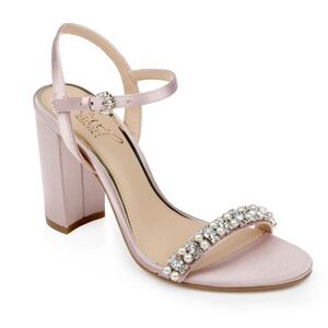 💥NWOB Jewel Badgley Mischka Dee Pearl Crystal Rhinestone High Block Heel Pink 6